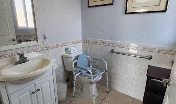 9-Pacifica-Cottage