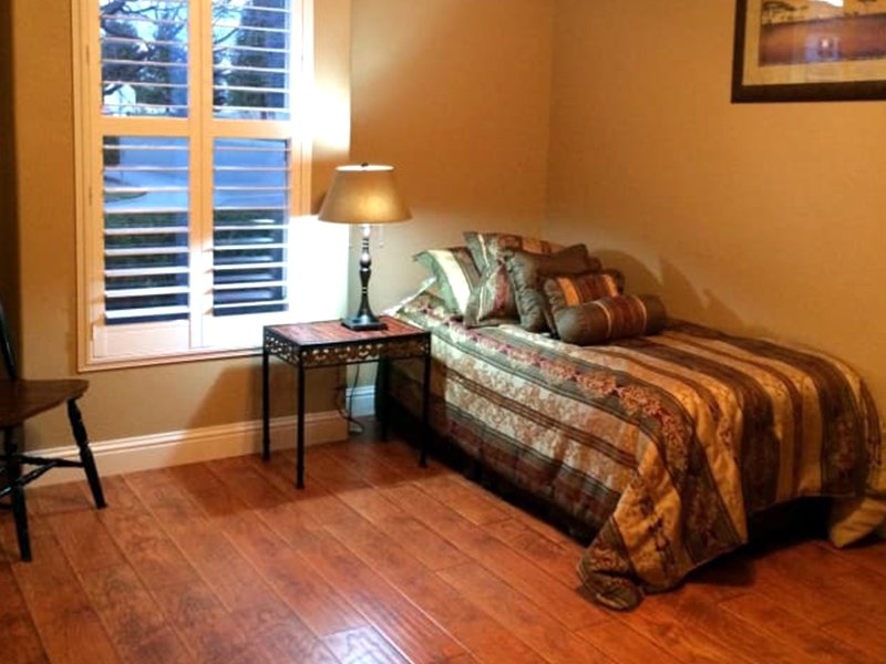 Spring-Garden-Homes-33